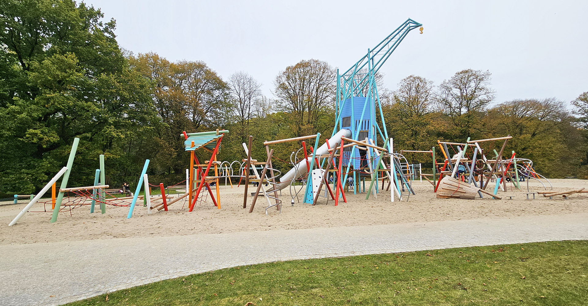 Spielplatzgerate-Maier-Spielplatz-Stadtpark-Wilhelmshaven-4401880-stl