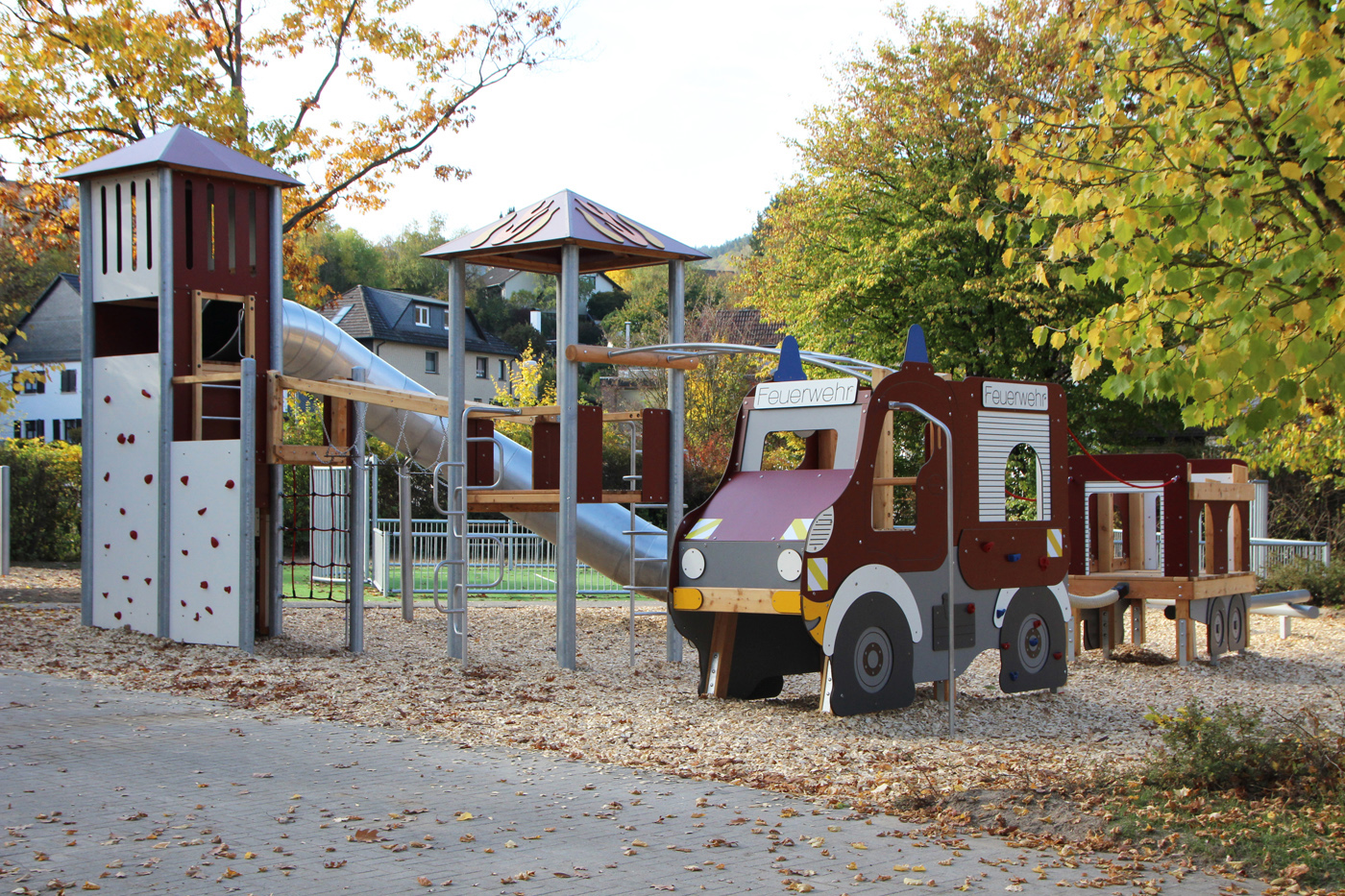 Spielplatzgeraete Maier_Feuerwehr_3830609_Plettenberg